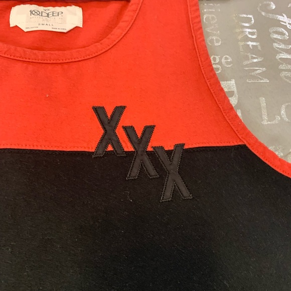 10.Deep Tank Top - Picture 2 of 8